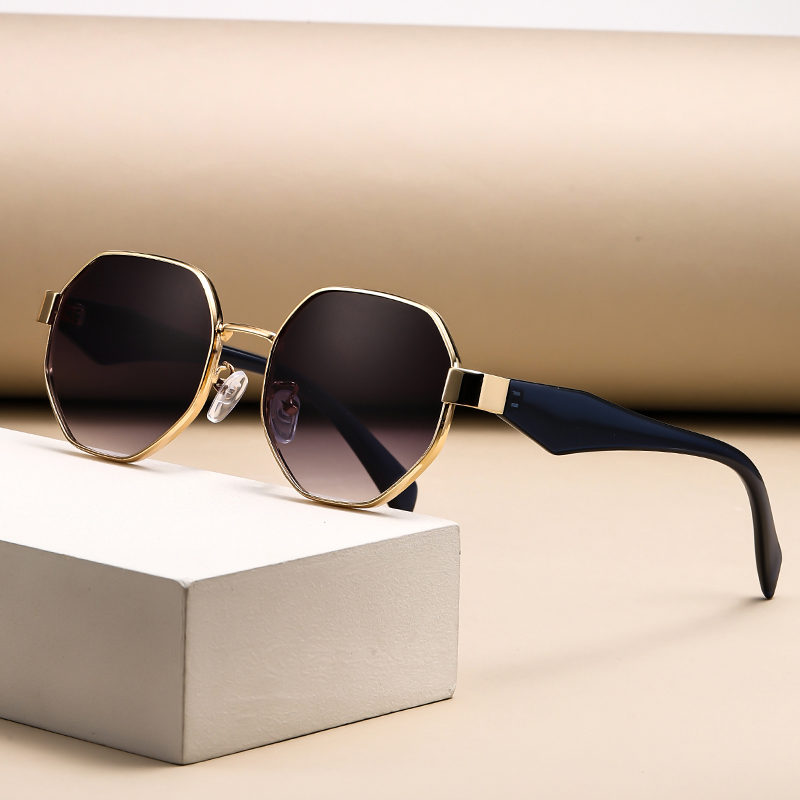 レトロラウンドフレームラージフレームサングラス新しい女性サン - Cycling Glasses のレビューと価格